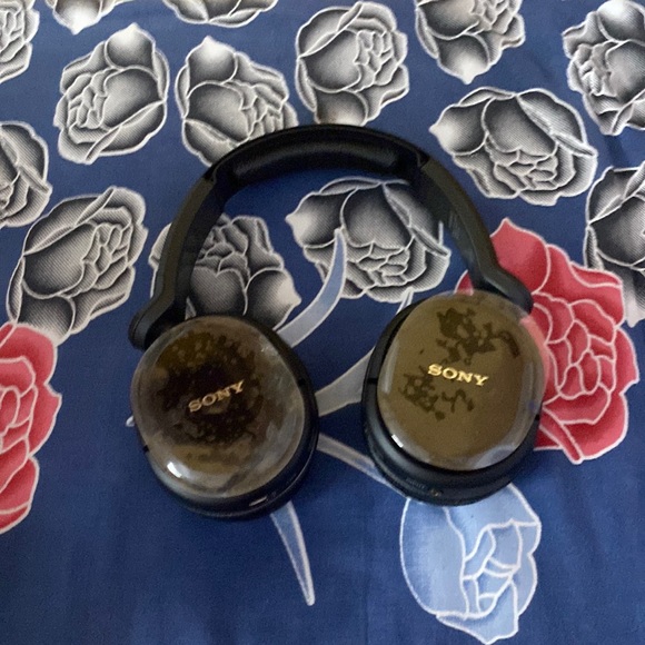 Sony wireless head phone - Picture 3 of 16